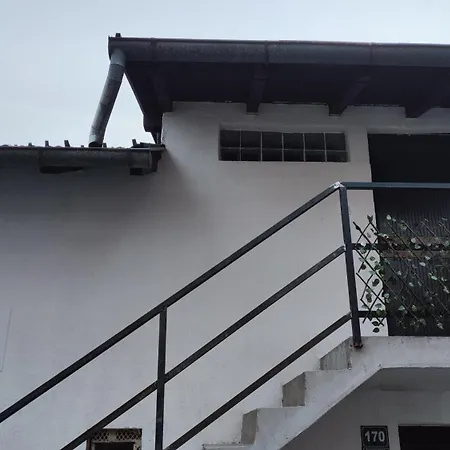 Panorama Hill Apartment